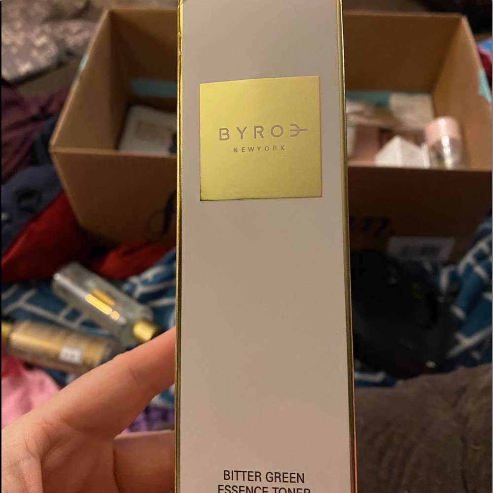 BRYOE BNIB bitter green essence toner